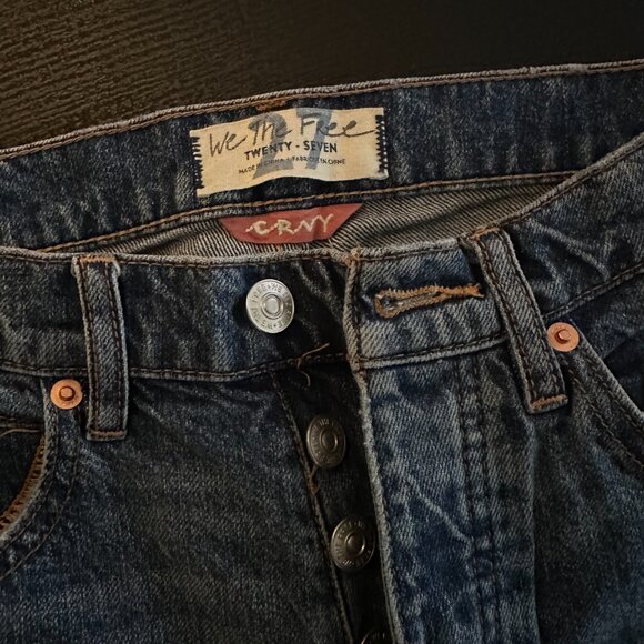 Free People / We The Free CRVY Distressed High Rise Straight Jeans – Size 27 - Picture 2 of 7